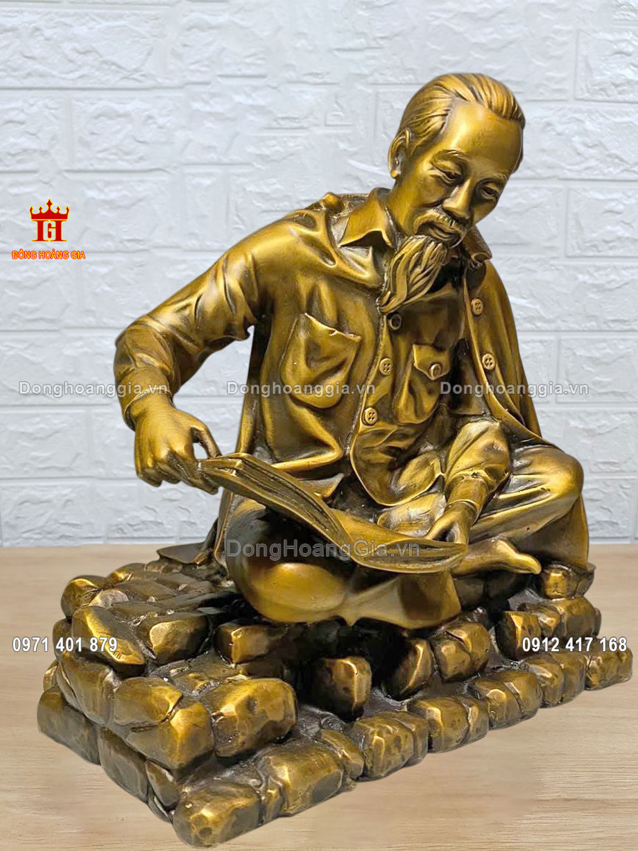 Đồng Hoàng Gia là địa chỉ đúc tượng Bác Hồ bằng đồng theo yêu cầu